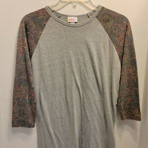 WOMEN'S LULAROE GRAY RANDY SHIRT WITH COLORFUL SLEEVES XS NWT